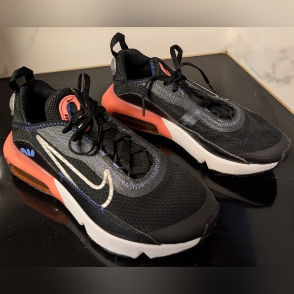 Nike Air Max 2090 Black Sunset Pulse Sneakers Size 3.5Y MSRP $150 - Picture 3 of 9